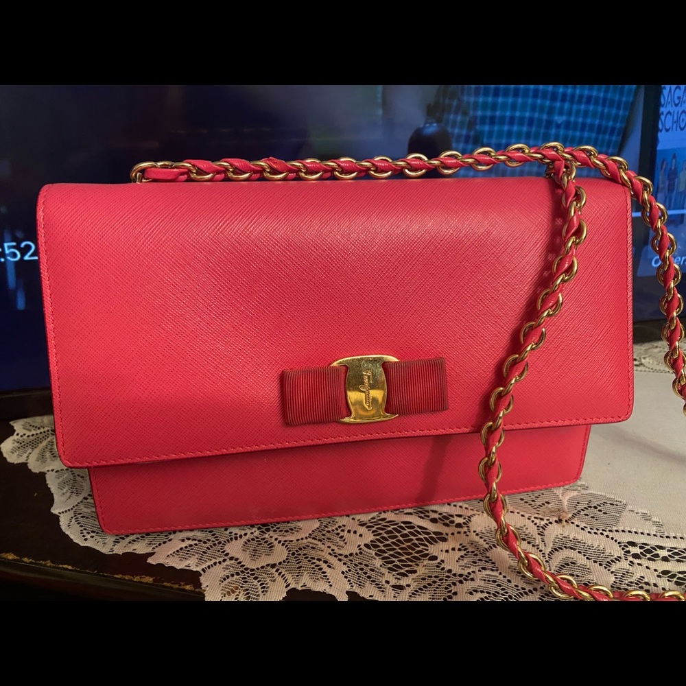 Ferragamo Frushia shoulder bad.
